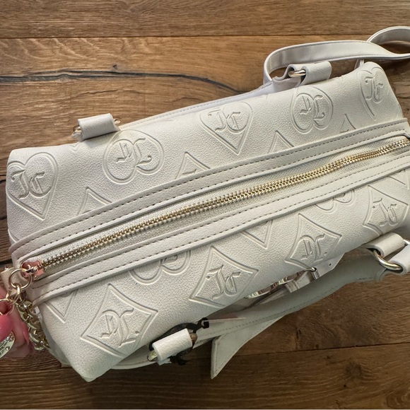 NWT Juicy Couture satchel with embossed pattern and hearts embellishment - Picture 8 of 9